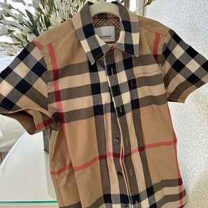 Boys Burberry check short sleeve button down size 6 years